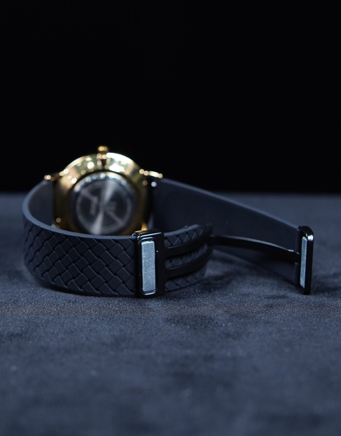 Universe Point Silicon Strap Magnetic Buckel Watch-Gold Dial With Black Strap