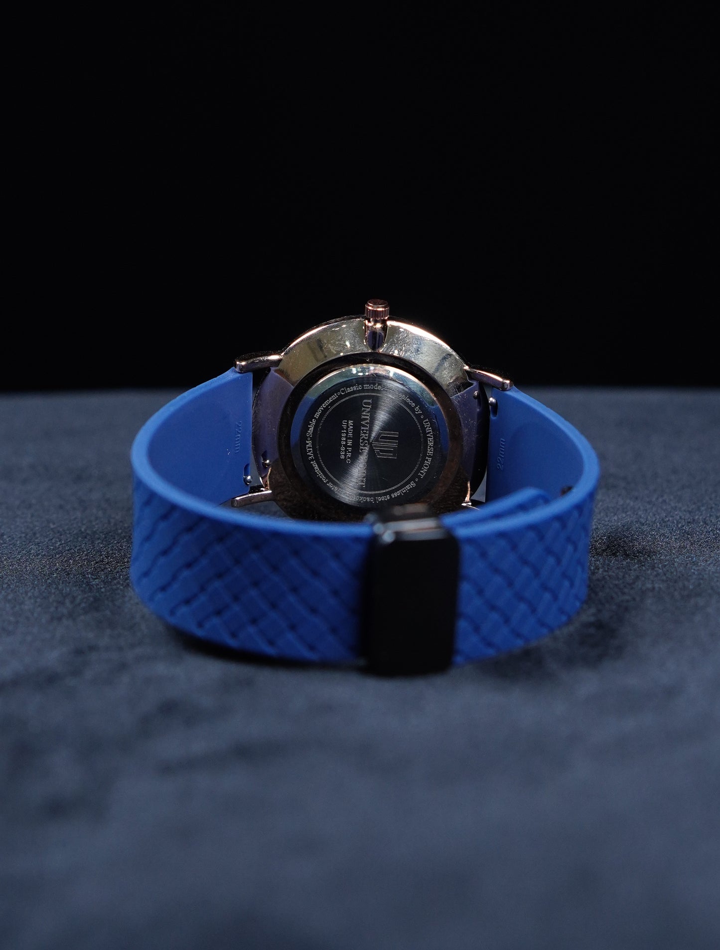 Universe Point Silicon Strap Magnetic Buckel Watch-Navy Blue Dial With Blue Strap